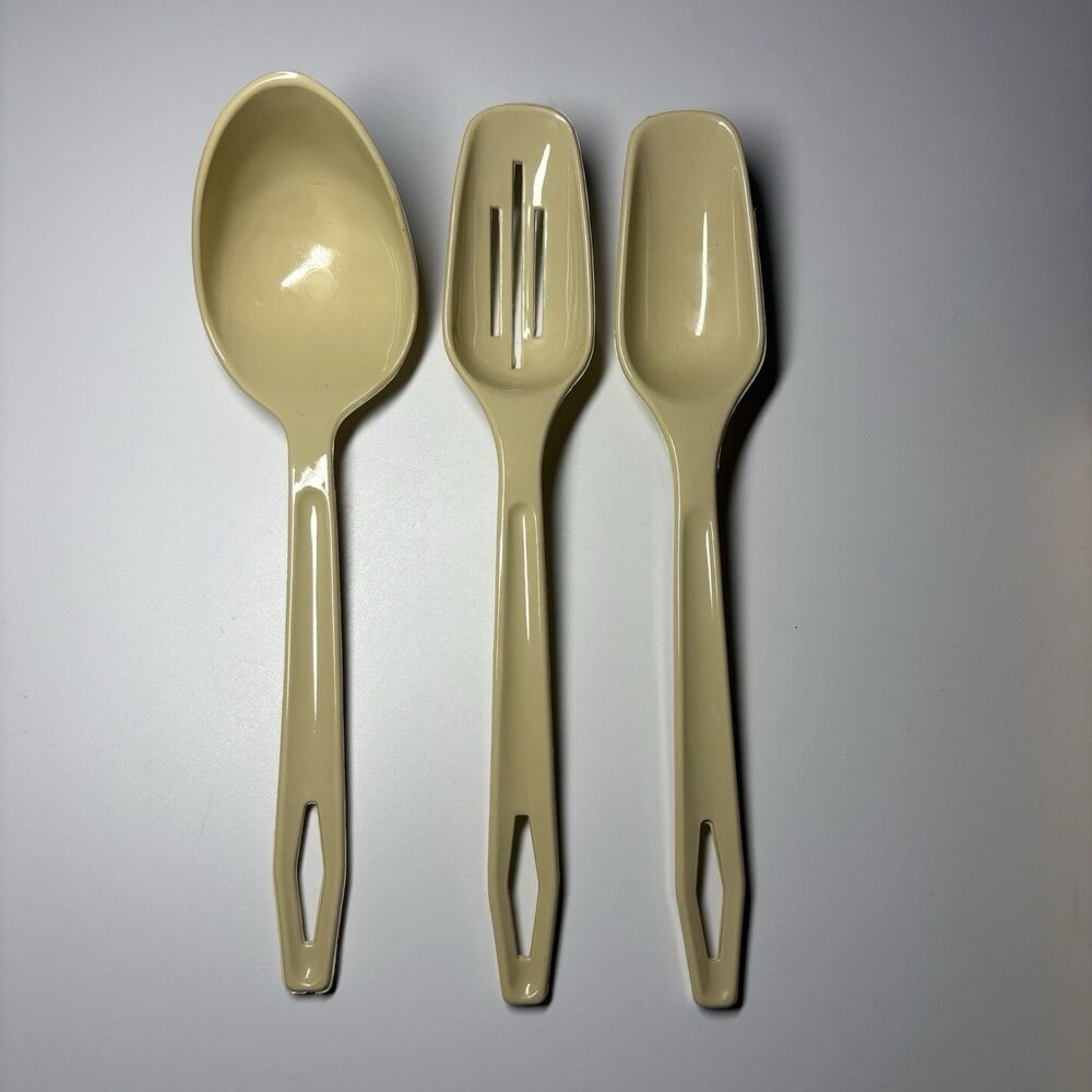 Vintage King Craft Nylon Slotted Spoon Ladle Almond USA Plastic 11"